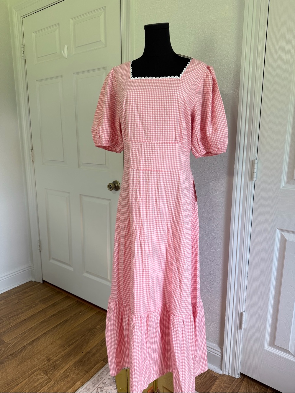 NWT Ivy City Co Hannah Pink Gingham Dress Size 14 Cottagecore Puff Sleeve modest